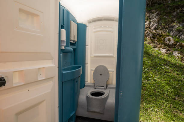 Best Affordable portable toilet rental  in Lliams Bay, WI
